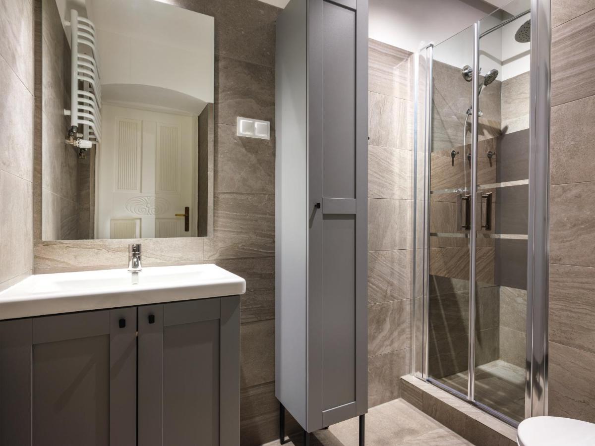 Apartments Rynek Glowny Krasków Εξωτερικό φωτογραφία