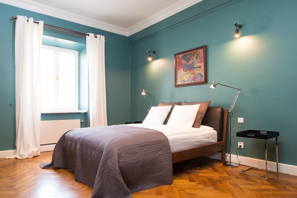 Apartments Rynek Glowny Krasków Δωμάτιο φωτογραφία